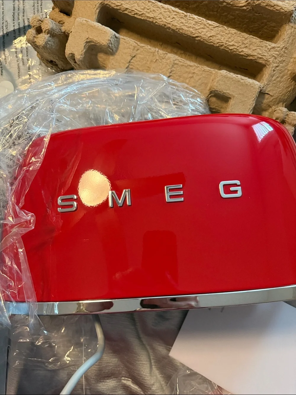 SMEG Red 2-Slice Toaster - Retro Style Kitchen Appliance